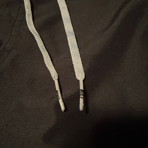 Nike Boardshorts Swim Trunks - Picture 4 of 8